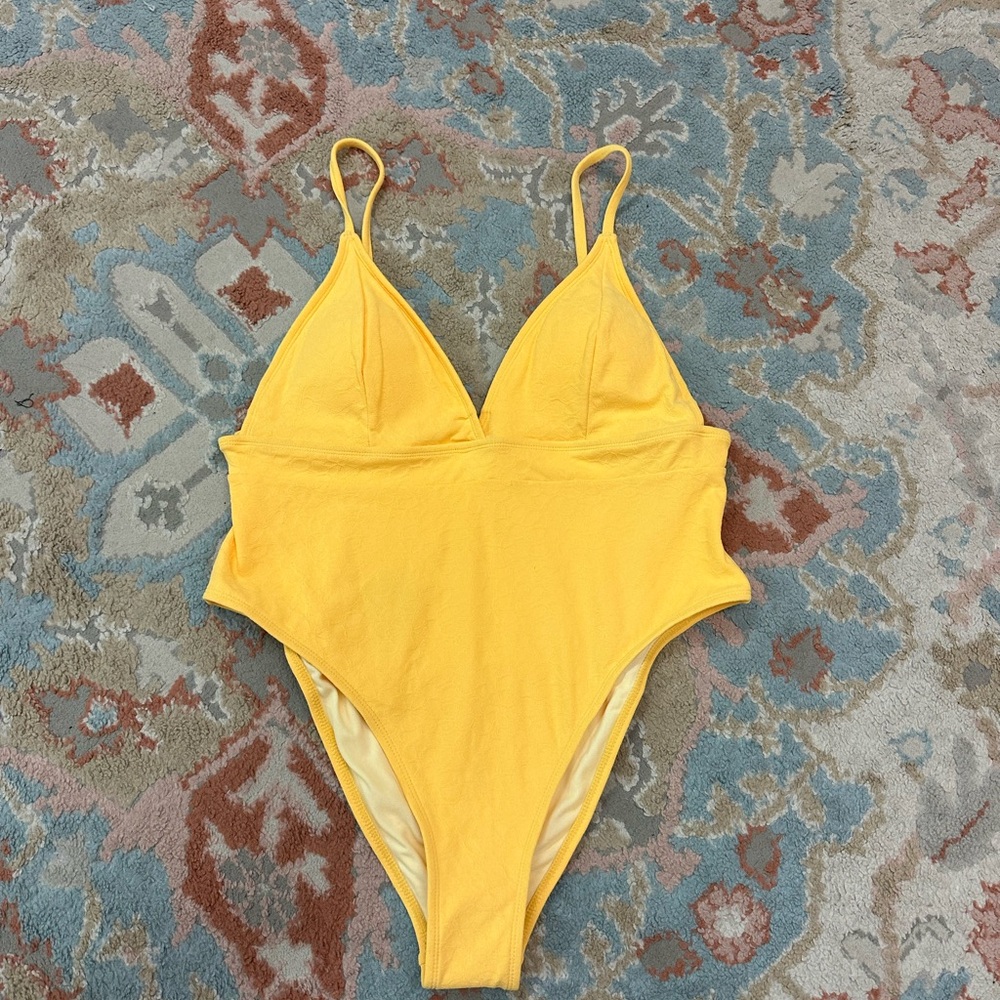 Cupshe Bright Yellow One Piece Swimsuit